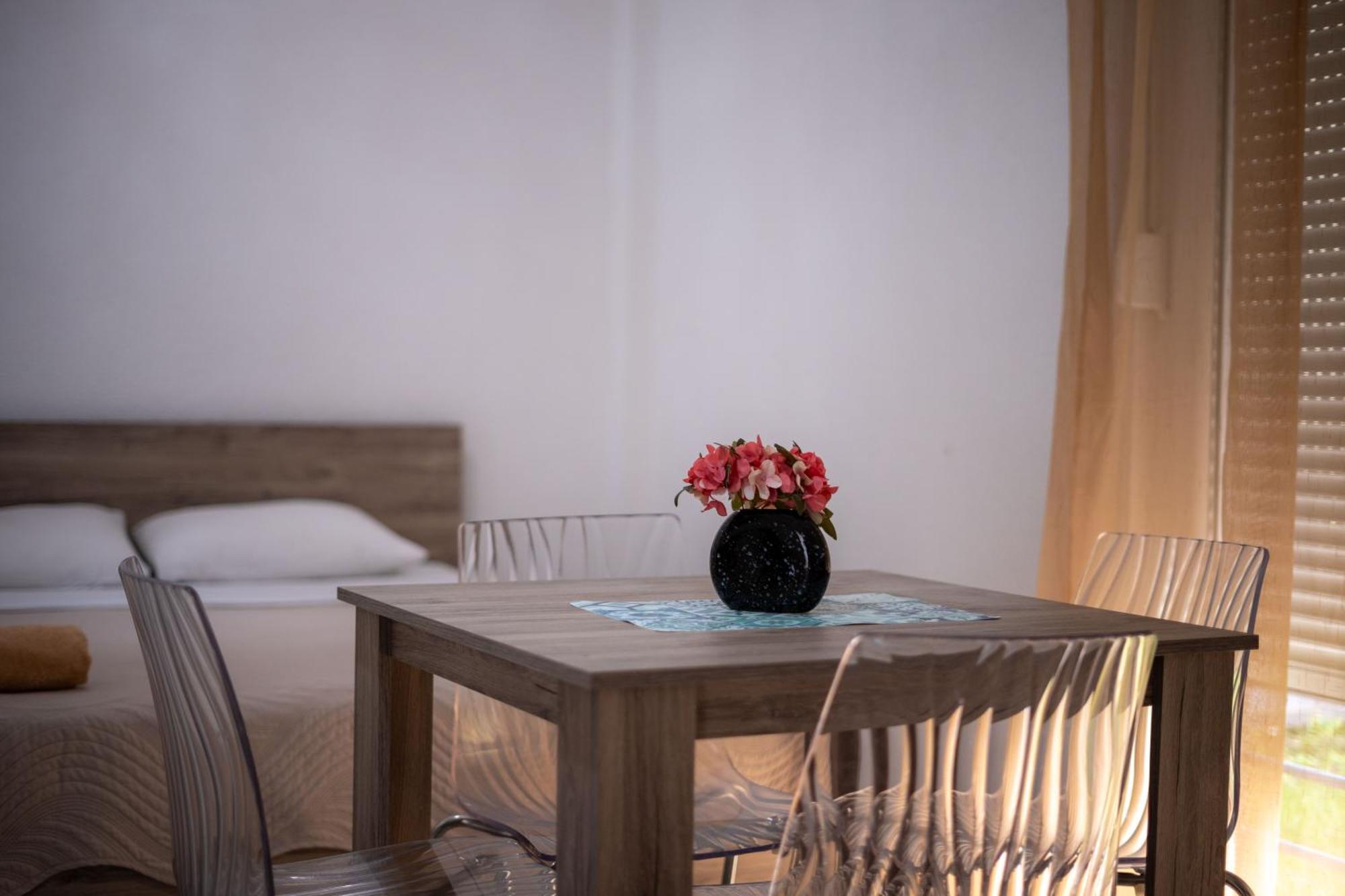 Luna Apartments Γευγελή Εξωτερικό φωτογραφία