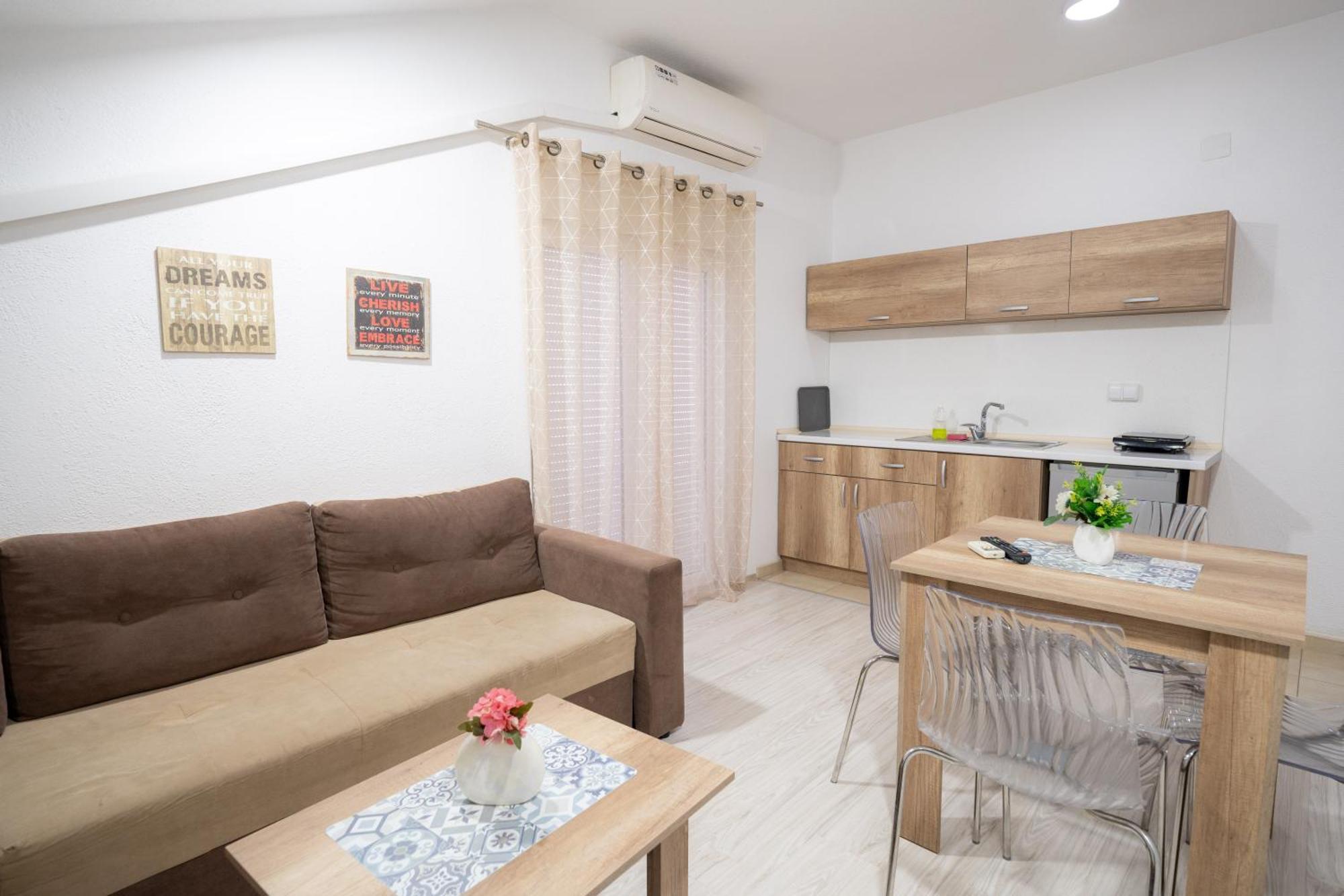 Luna Apartments Γευγελή Εξωτερικό φωτογραφία
